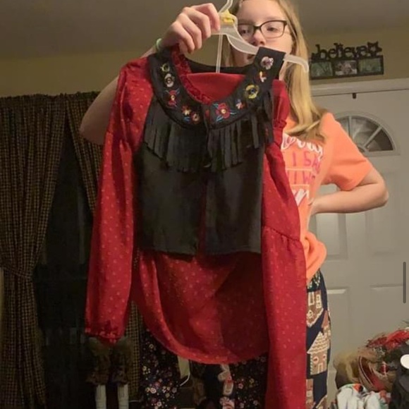 Kids clothes - Picture 10 of 15